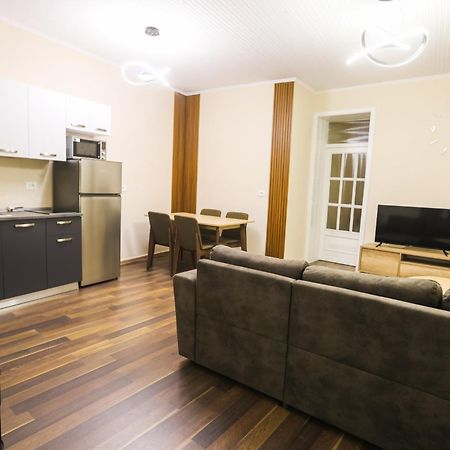 Townsquare Central Apartment تيرانا المظهر الخارجي الصورة